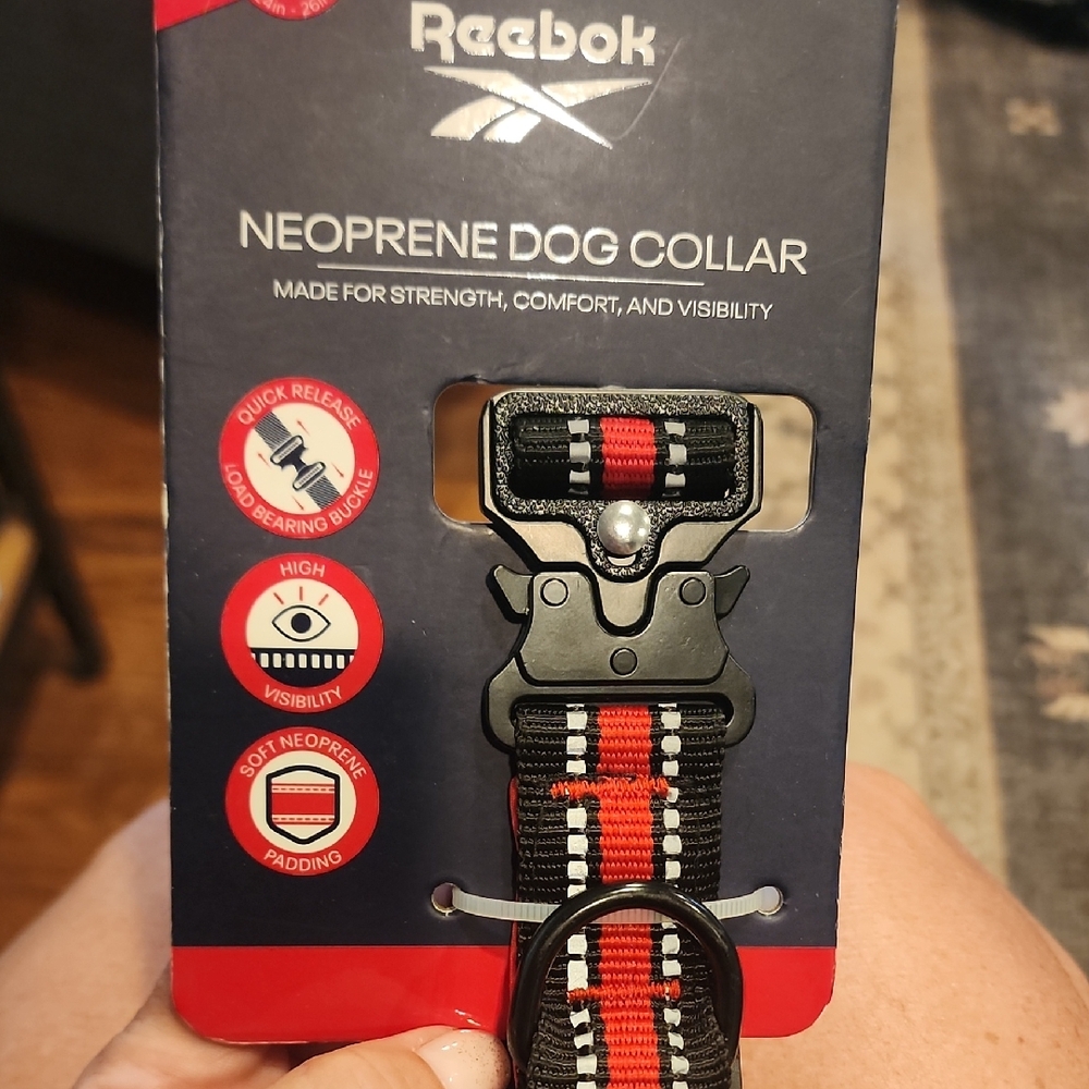 Reebok Black and Red Neoprene Dog Collar Size L